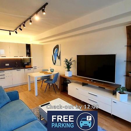 Luxury Apartment Vbloku Πράγα Εξωτερικό φωτογραφία